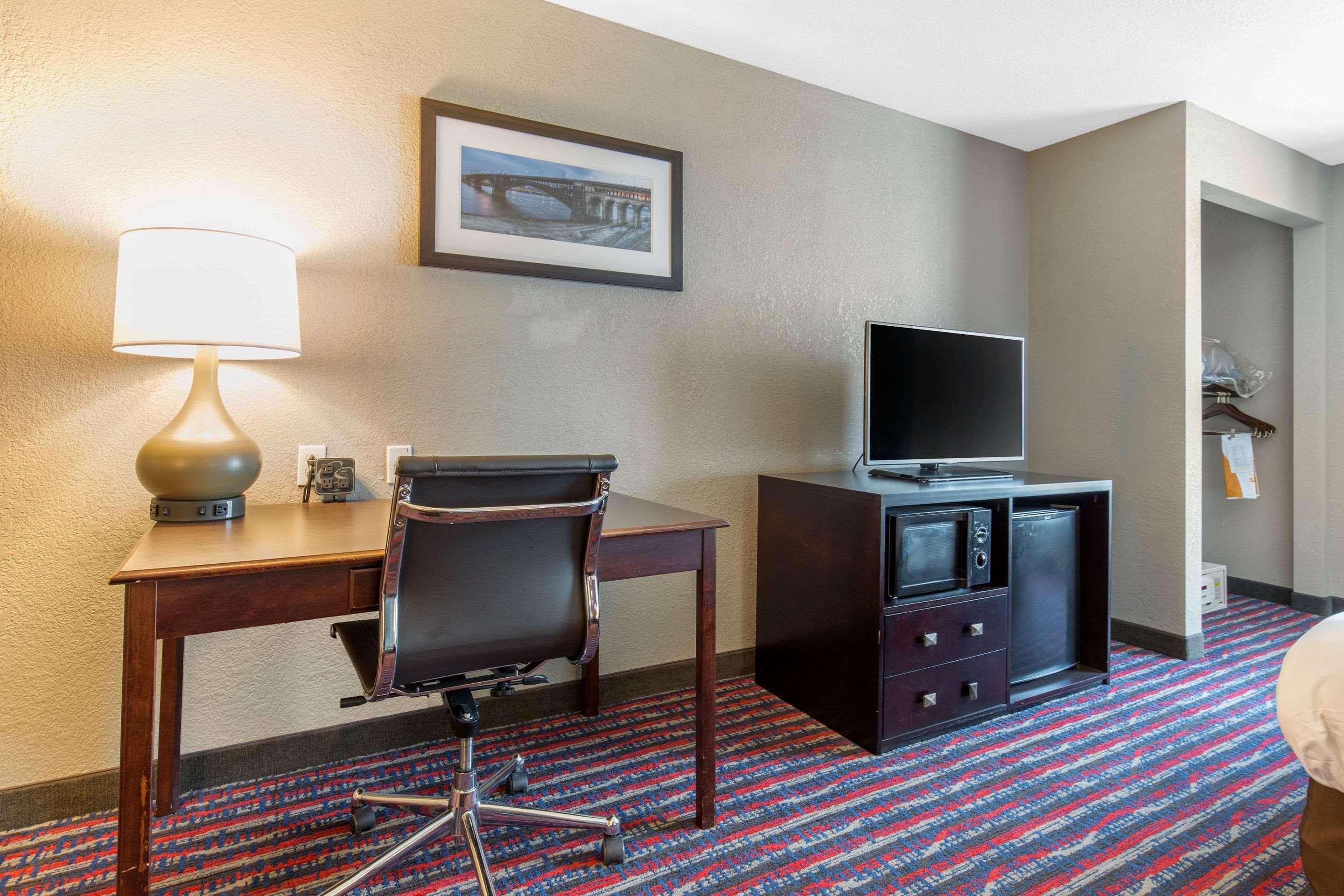 Comfort Suites Fairview Heights Dış mekan fotoğraf